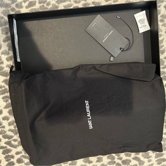 Yves Saint Laurent Red Quilted Clutch - Picture 8 of 12